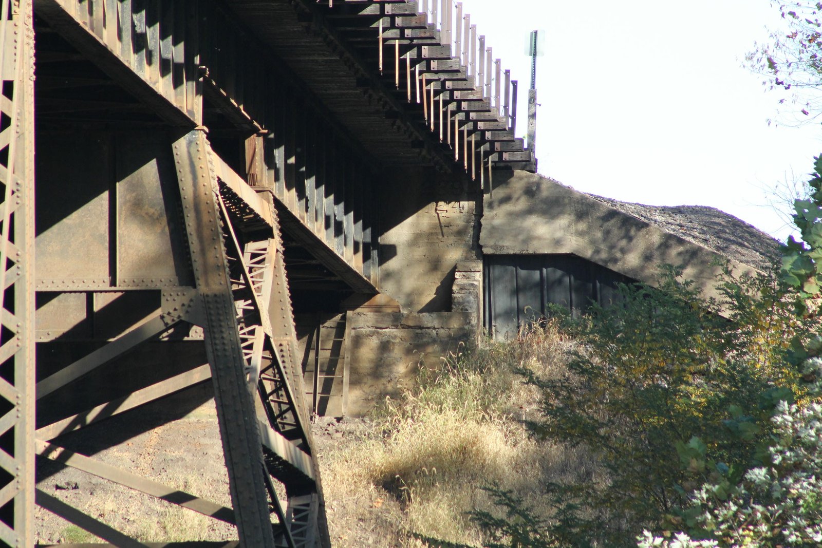 East abutment
